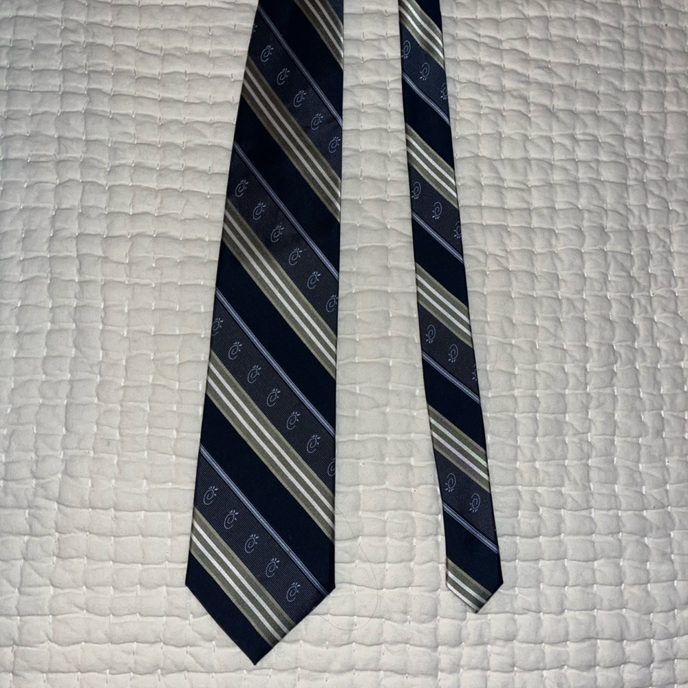 Chick-fil-A Tie w/Logos